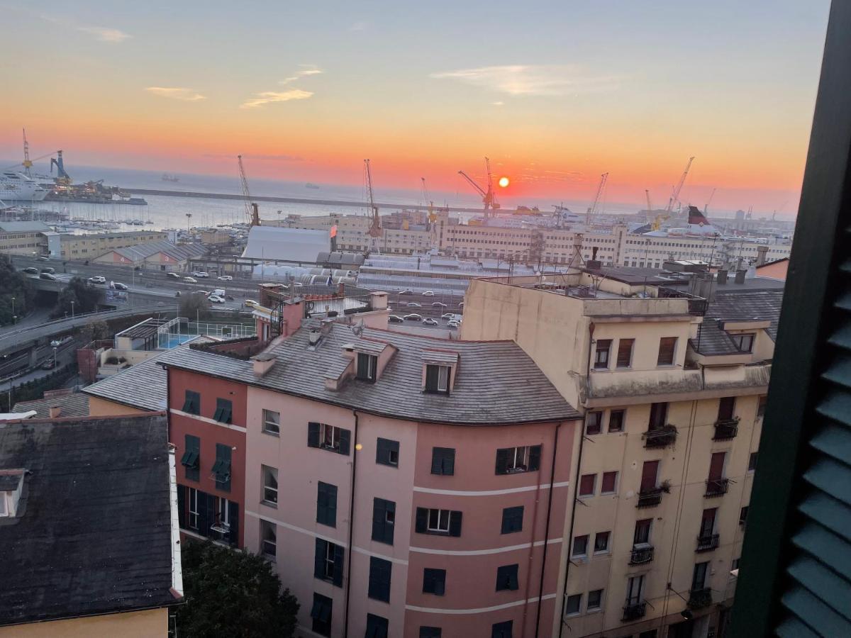 La Mansarda Sopra Campo Pisano - Genovainrelax Apartamento Exterior foto