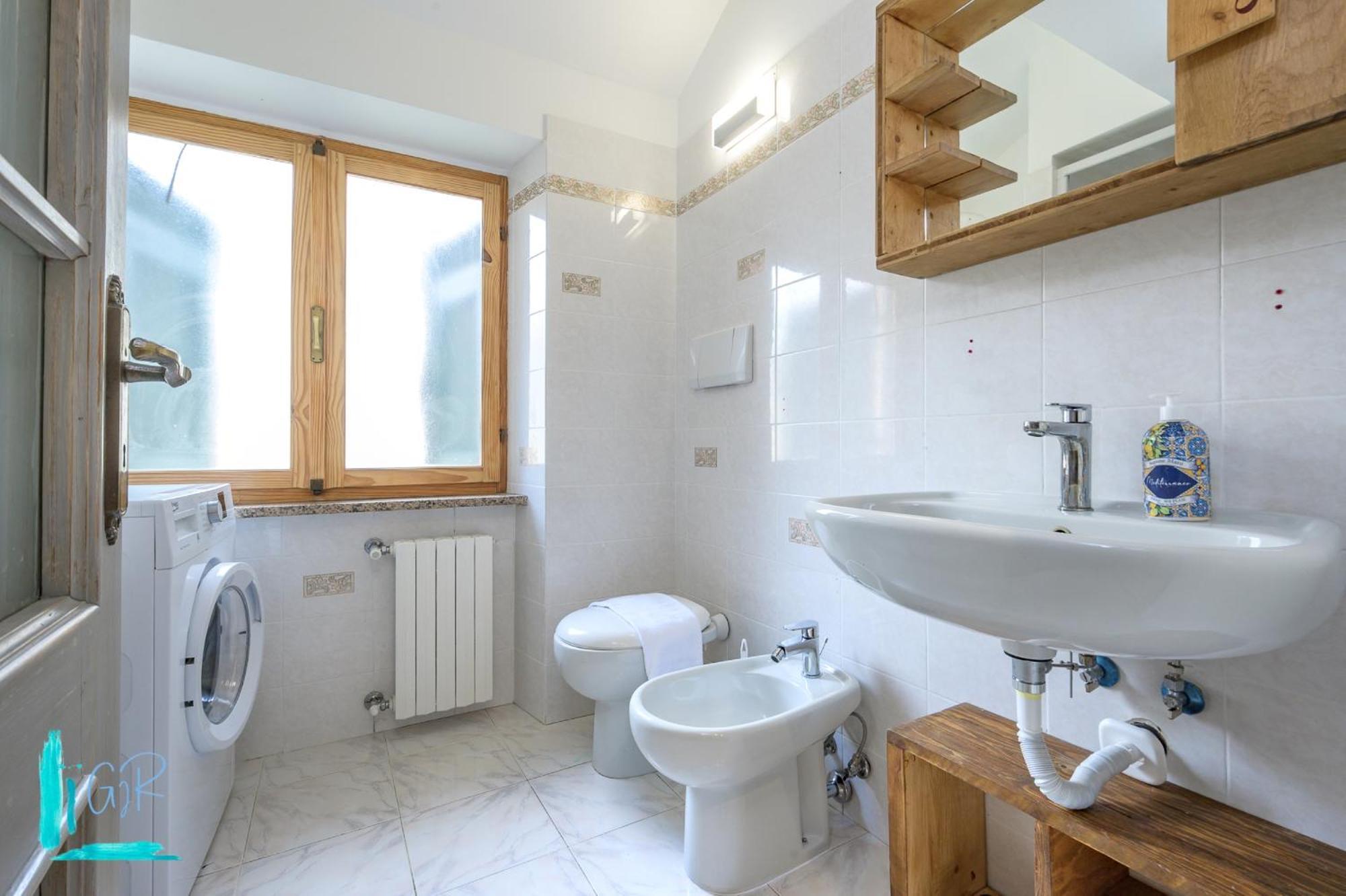 La Mansarda Sopra Campo Pisano - Genovainrelax Apartamento Exterior foto