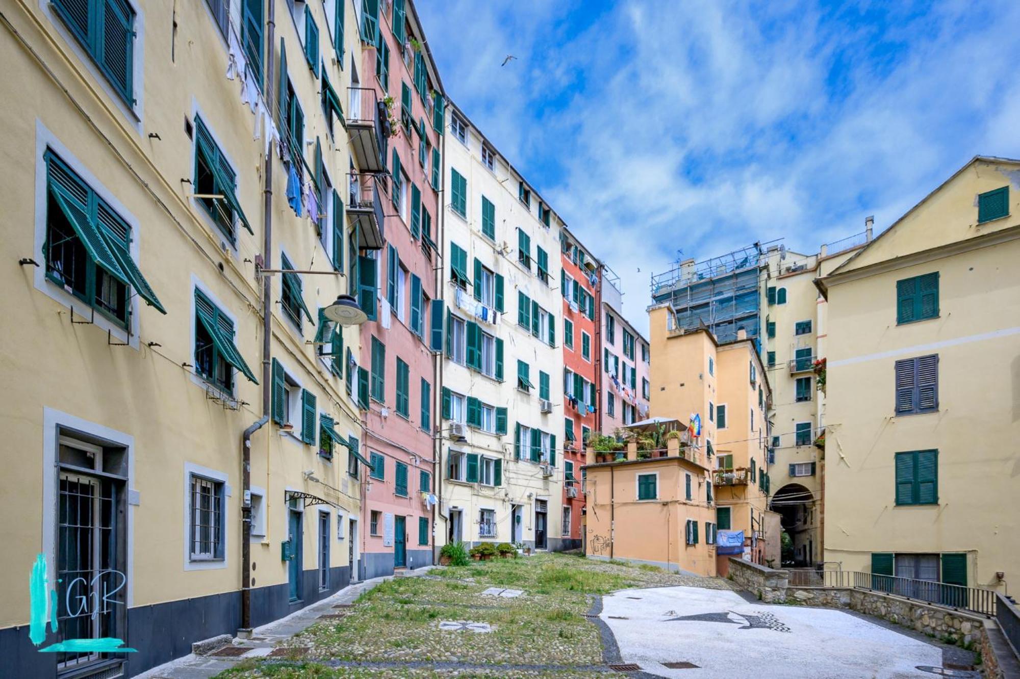 La Mansarda Sopra Campo Pisano - Genovainrelax Apartamento Exterior foto